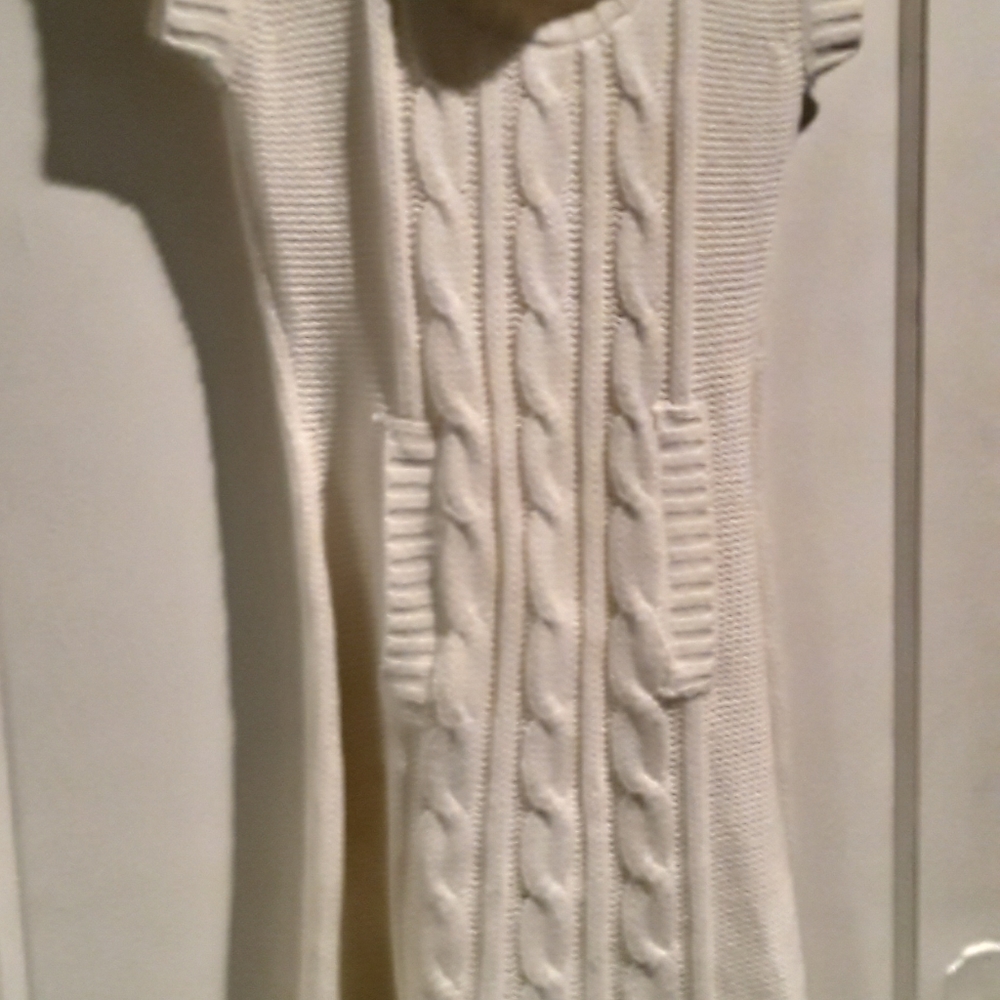 DERECK HEART COWEL NECK IVORY CABLE KNIT Dress